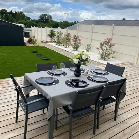Maison Elegante 100m2, Jacuzzi Privatif Et Jardin Holiday home *